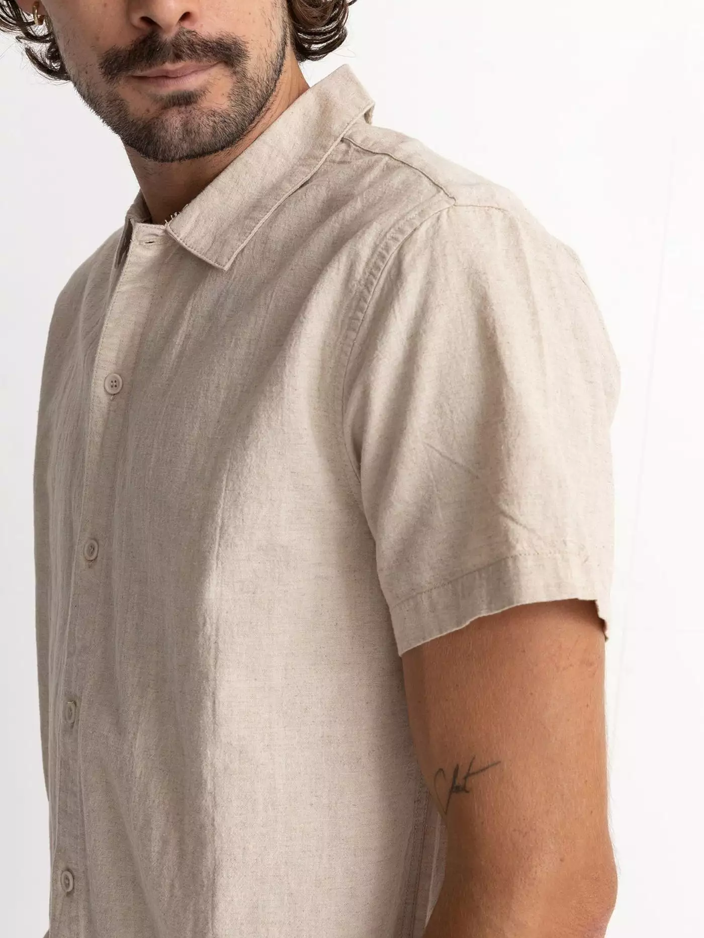 Classic Linen Short Sleeve Buttondown Shirt