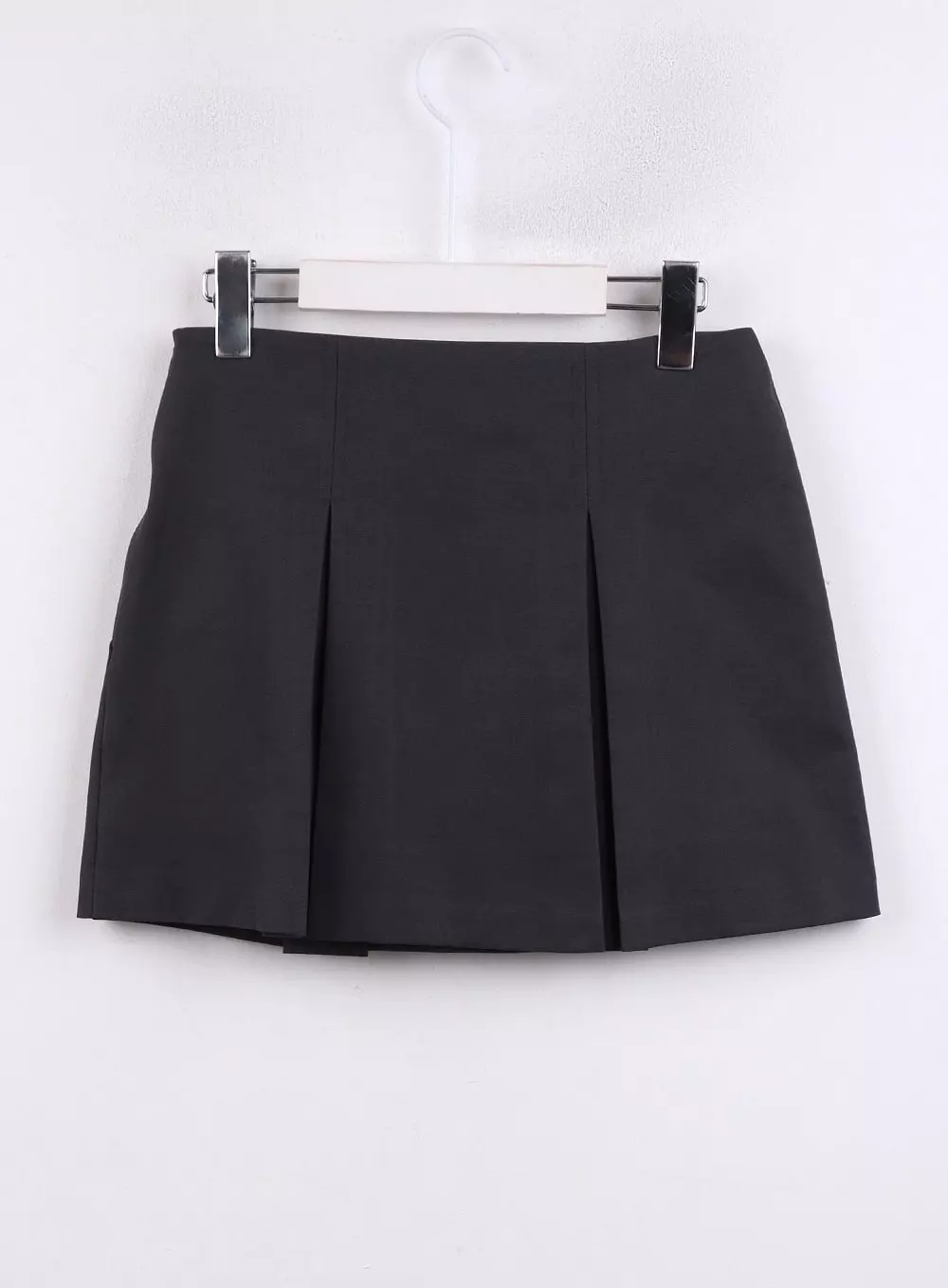 Gray Pleated Belted Mini Skirt CJ423