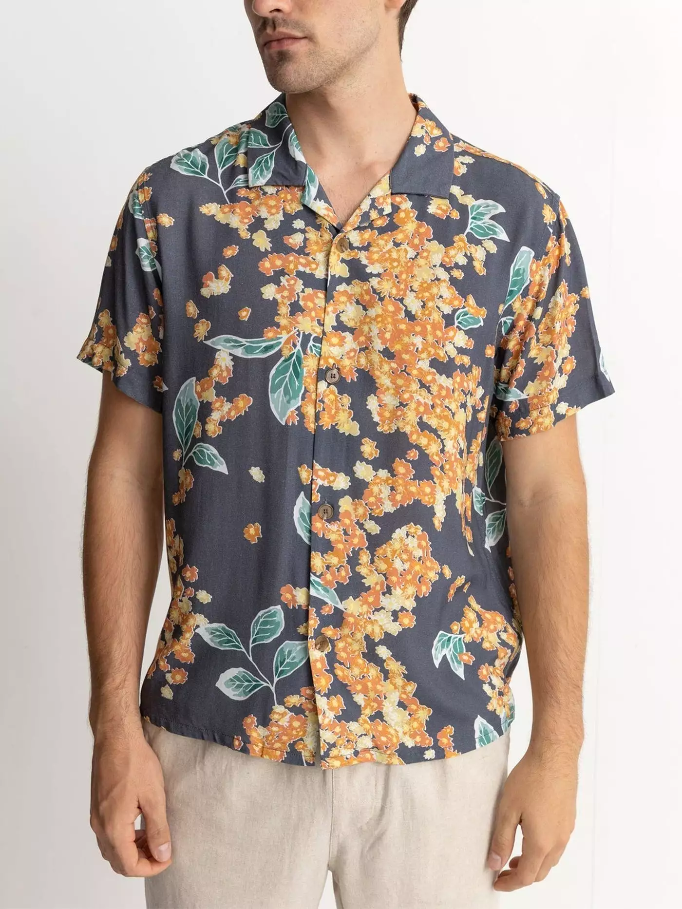 Isle Floral Cuban Short Sleeve Buttondown Shirt