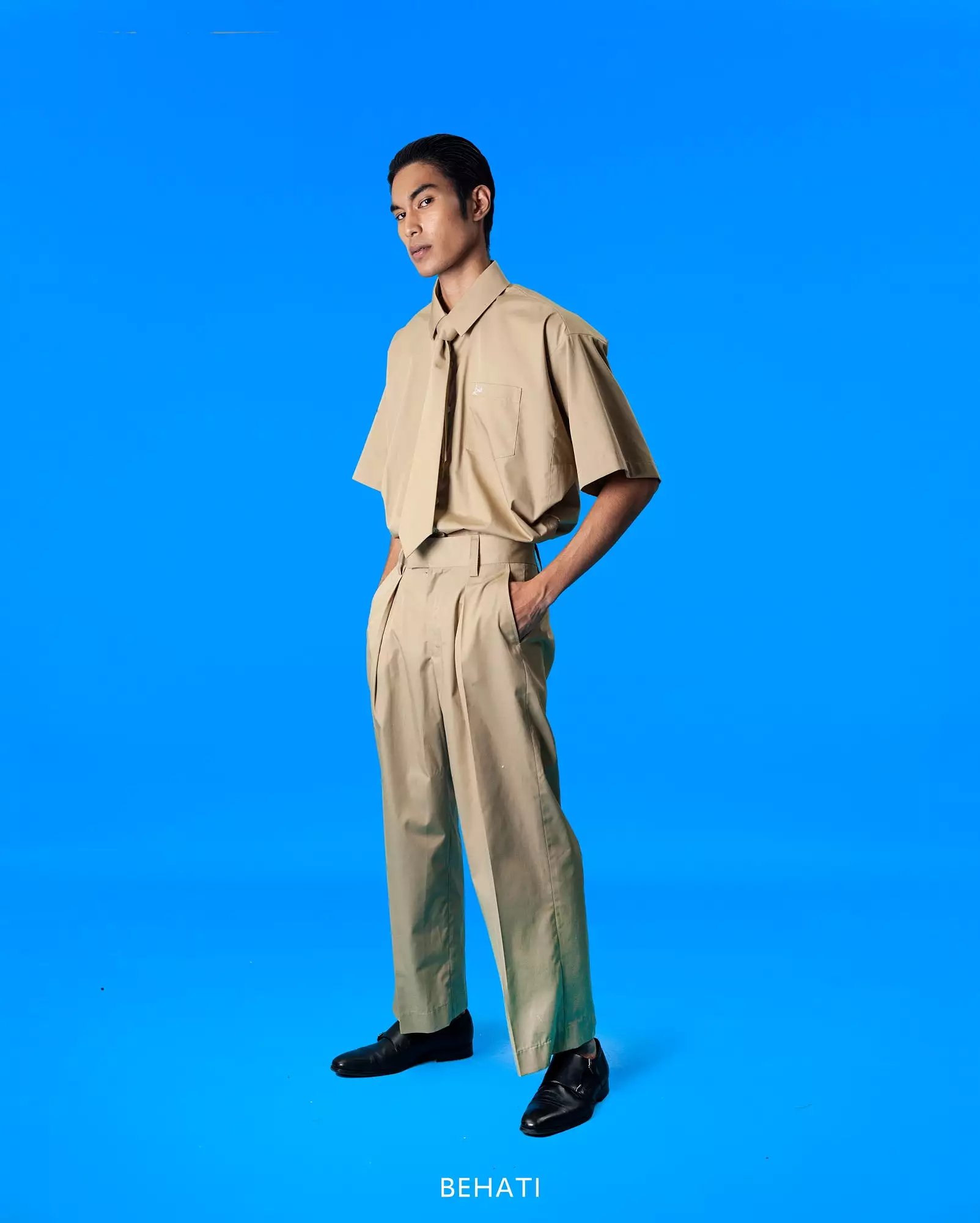 Mahkota Shirt with Tie (Khaki)